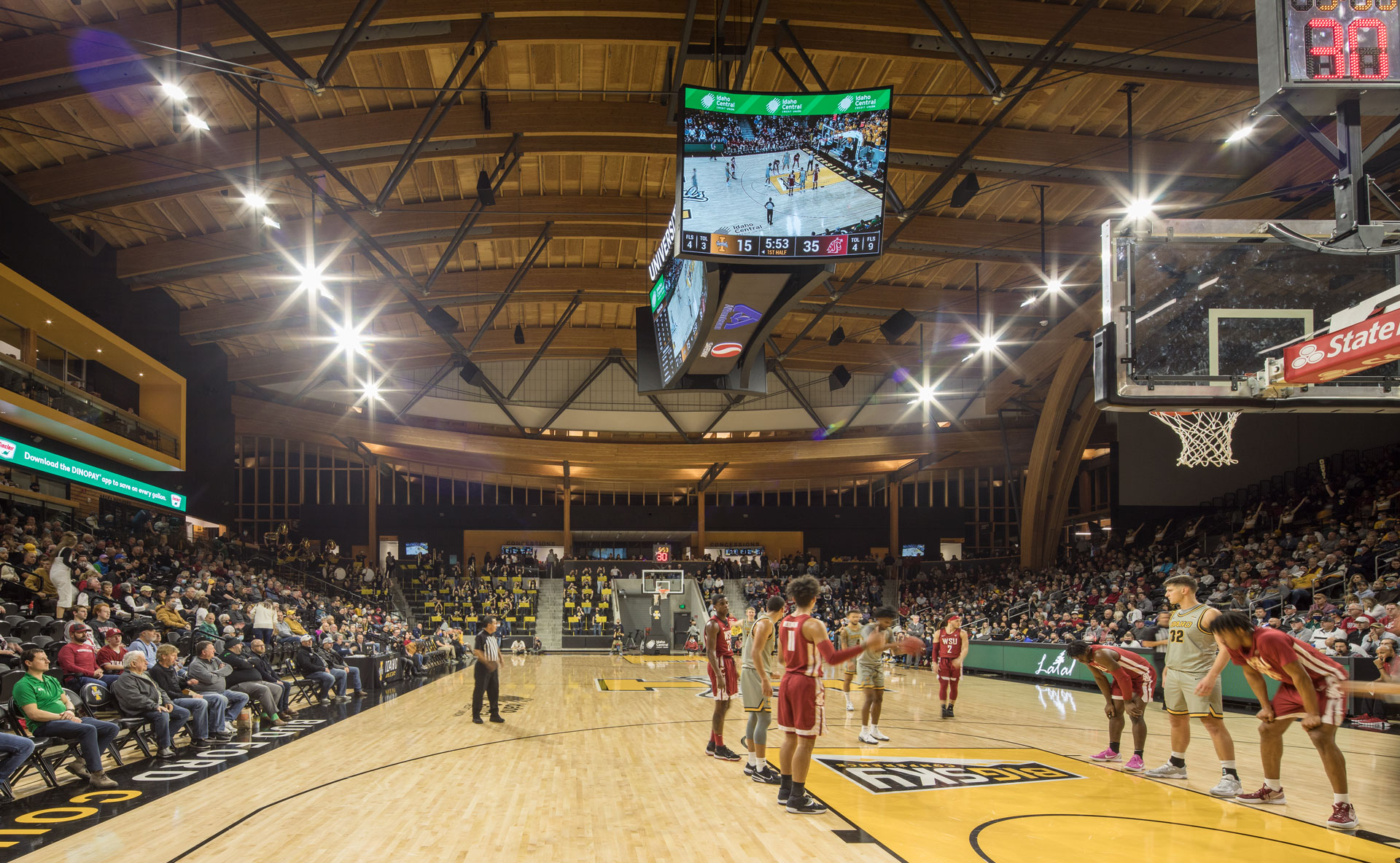 Gallery of University of Idaho Central Credit Union Arena / Opsis